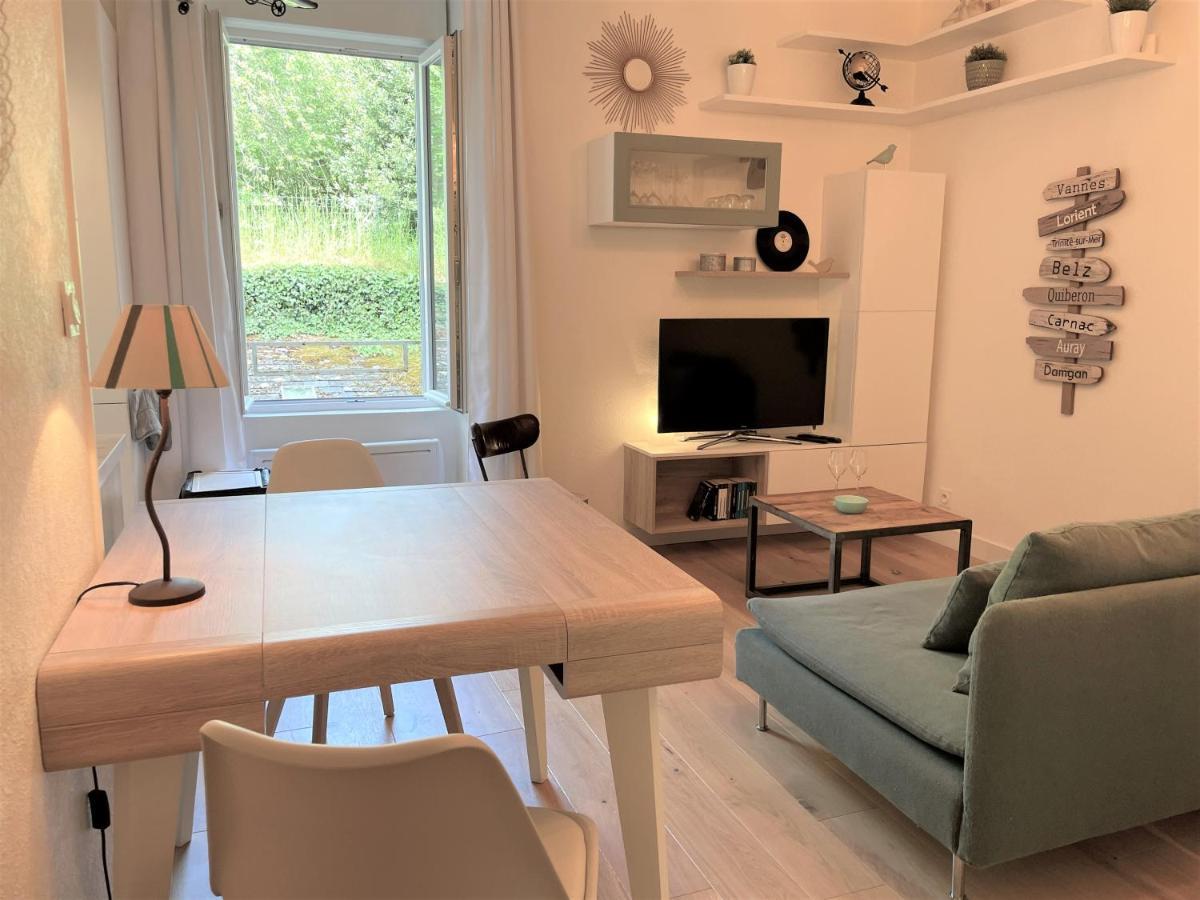 Charmant Studio Au Centre De La Ville 반느 외부 사진