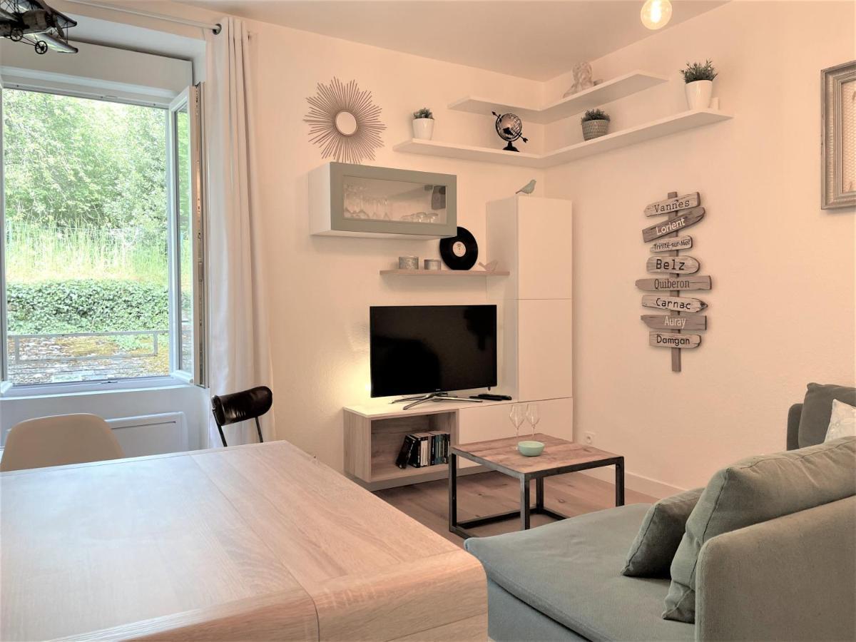 Charmant Studio Au Centre De La Ville 반느 외부 사진